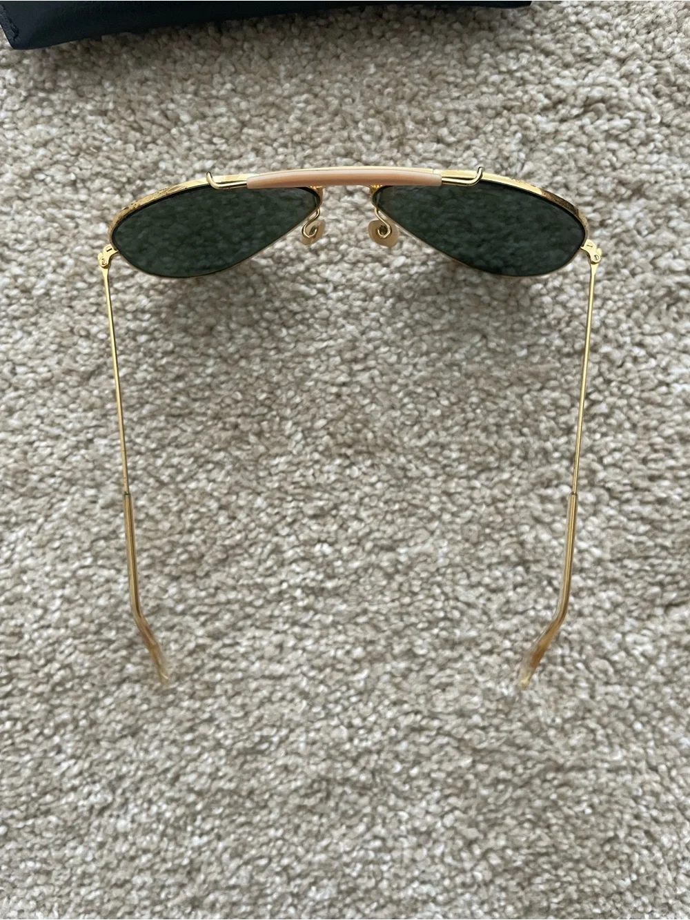1970’s B&L RayBan Gold Metal Aviator Sunglasses
